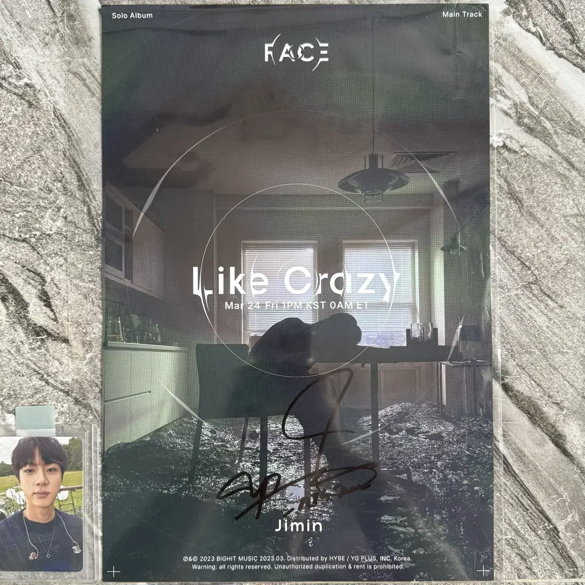 방탄 bts 지민 싸인 포스터 like crazy face